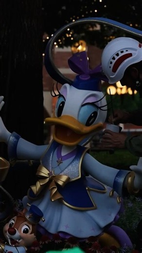 NEW EPISODE! Go behind the scenes of Shanghai Disney Resort's 10th Anniversary Celebration🎶✨