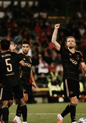 FC Sion - Ajax in 1 minute.