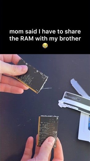 “Sharing RAM with my brother 💀” #pcgaming #benchmark #rtx5050 #gtx1080ti