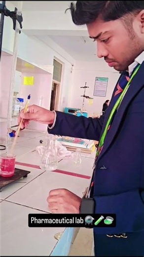 Pharmaceutical lab 🧫🪫🔋⚗️🔬🔬🧪🧬