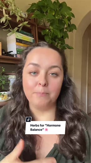 Herbs are by the far the best tool we have for menstrual cycle and hormone support. There is an herb for everything from period pain and irregular cycles to postpartum support and menopause symptoms. Some are more direct and others work work on a systemic level to tonify and build up all systems of the body. It does depend on what hormone condition you are working with or what symptoms you are experiencing but there is an herb out there for everyone! 🌿 #herbalism #herbalmedicine #holistichealth