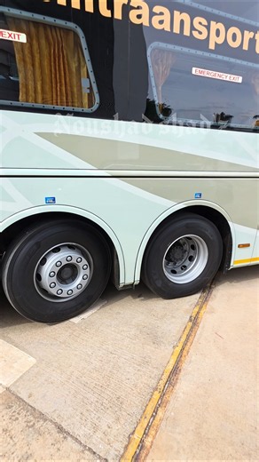 This is how 15meter long volvo multi axle turns in tight curves😍one of the most amazing technology🙌👏