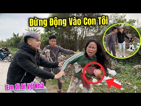 Phạm Thư Không Nhận Ra Kiên Chổi Tay Ôm Búp Bê Trong Tình Trạng Không Tỉnh Táo