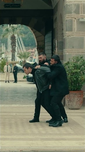 گاهی اوقات فقط کتک می‌خوری! واقعیت تلخ 🤕📉 #shorts #آخرین_تابستان #turkishdrama