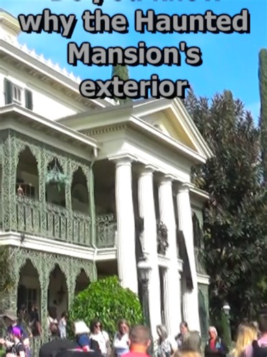 Do You Know Why Haunted Mansion is SO PRETTY at Disneyland? #hauntedmansion #disneyland #disneyparks #california #disneylandcalifornia