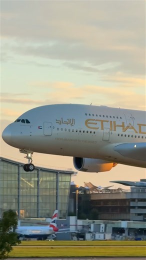ETIHAD A380 arrival ❤️ #airbusa380 #heathrow