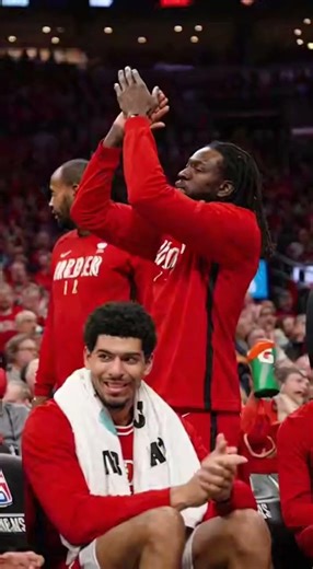 Arena Erupts After Hard Collision | Crowd Goes Wild at 6:21 #NBA