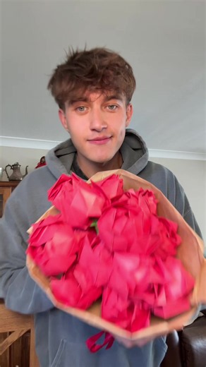 I made origami roses! Here’s the tutorial | Origami Rose