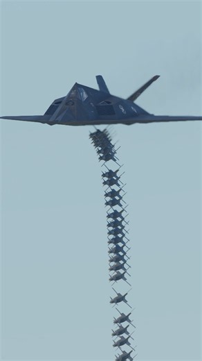 Stealth F 117 Delivered a Massive Bomb Barrage!
