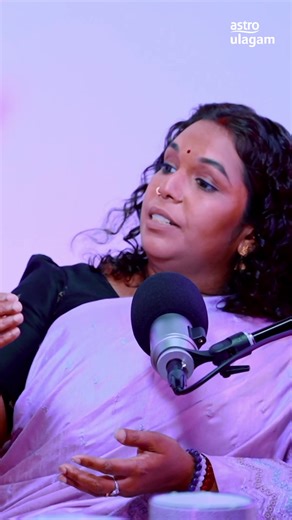 [𝐅𝐮𝐥𝐥 𝐩𝐨𝐝𝐜𝐚𝐬𝐭 𝐚𝐯𝐚𝐢𝐥𝐚𝐛𝐥𝐞 𝐧𝐨𝐰 𝐨𝐧 𝐀𝐬𝐭𝐫𝐨 𝐔𝐥𝐚𝐠𝐚𝐦’𝐬 𝐘𝐨𝐮𝐓𝐮𝐛𝐞 𝐂𝐡𝐚𝐧𝐧𝐞𝐥] Malini Rama, registered counselor & trainer, joins Episode 7 of Podcast with Vikadakavi to discuss showing off on social media. #podcastwithvikadakavi #astroulagam