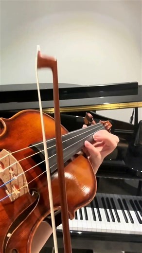 Experience Ludovico Einaudi Violin cover