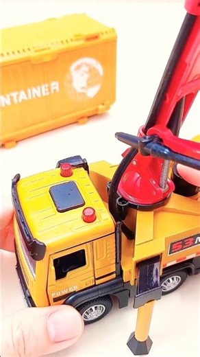 Remote Control Crane Truck Demo, Features & Buying Guide”“Top RC Crane Truck Toy Test | Full Review