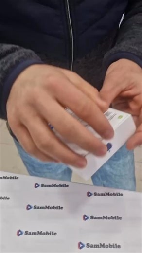 SamMobile on Instagram: "Apple iPhone 17 Pro 256GB | 256GB Deep Blue #apple #original #ip17pro #sammobile #iphone"