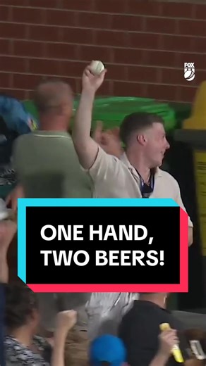 One hand, two beers, and a crazy crowd catch 🤯 #cricket #bbl15 #bigbash #catch