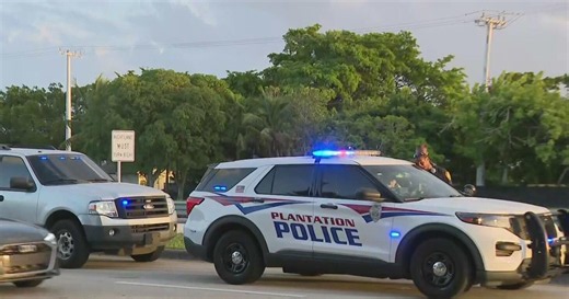 Deadly motorcycle crash shuts down lanes in Plantation
