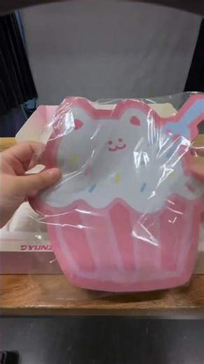 It’s not even our birthday but Yunzii’s C75 Cake keyboard is celebrating everyday.