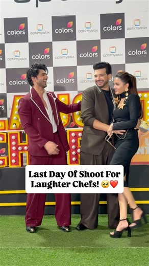 Fun moments from the #laughterchefs finale shoot❤️ #tejasswiprakash #ankitalokhande #bollywood