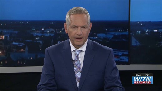 DETAINER ISSUED FOR ALIEN CHARGED IN DEADLY HIT & RUNErasto Lopez-Gomez was on the loose for two weeks following a deadly collision in Pitt County, NC.Lopez-Gomez was charged in the hit-and-run that killed American motorcyclist Christopher Babcock.