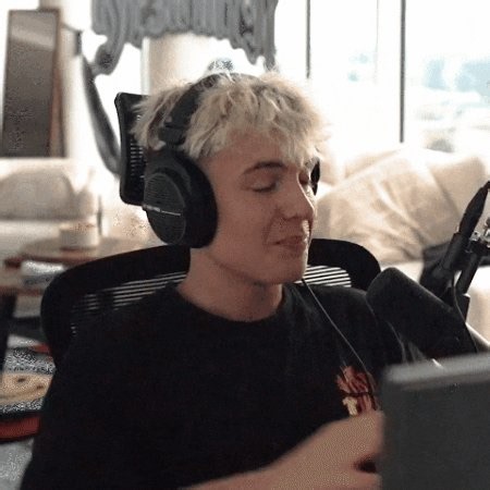 🏆 New Duo... 🏆 Pro-Am SOON 🏆 IRL STREAM PICKING UP FERRARI 🏆 NOTIS lots to talk about come now. https://t.co/GUSwmkBlYG