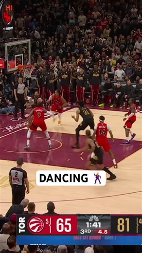 Max Strus showing off the dance moves 🕺