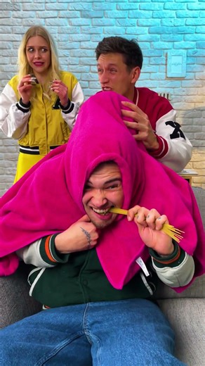 Balloon Pop Surprise! 😂 Hilarious Prank