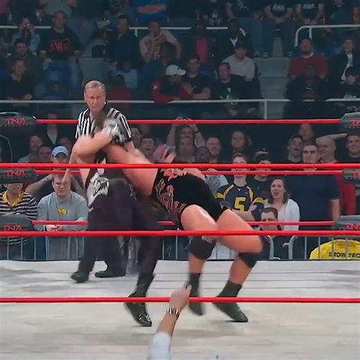 Sting takes out Rhino to retain the world title! Watch on TNA : https://watch.tnawrestling.com/ SAVE 10% on TNA VIP Annual with the code GENESIS26 #tnawrestling | TNA Wrestling UK