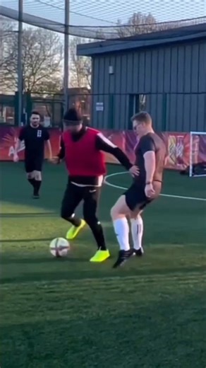 football skills tutorial #football #skills 🔥