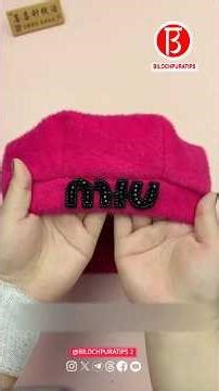 Don't waste your old sweaters that you don't wear anymore You can make a beret by cutting it up.