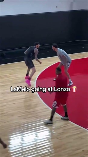 Ball bros in the offseason 🔥 (via goliathworldwide/IG, letemcookproductions/IG, boterocarts/IG)