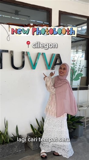 Photobooth Tuvva Coffee: Foto Bareng Bestie & Pasangan Mulai Rp20 Ribu