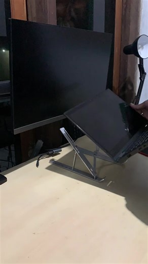 Ideas for Laptop and Monitor Setup with Samsung Tablets