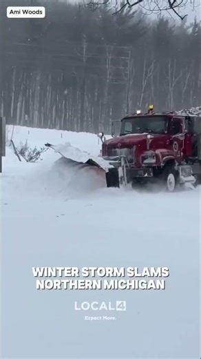 Winter storm slams Northern Michigan