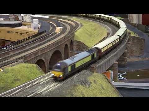 B.M.Rly.S: The HORNBY is, x2 Class 67 "BRITISH PULLMAN", was running on OO Gauge Layout. (V6)