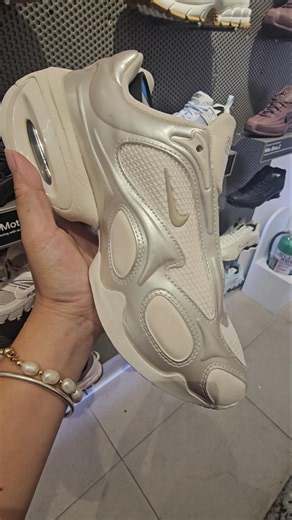 Nike Air Max Muse METALLIC BEIGE 2026
