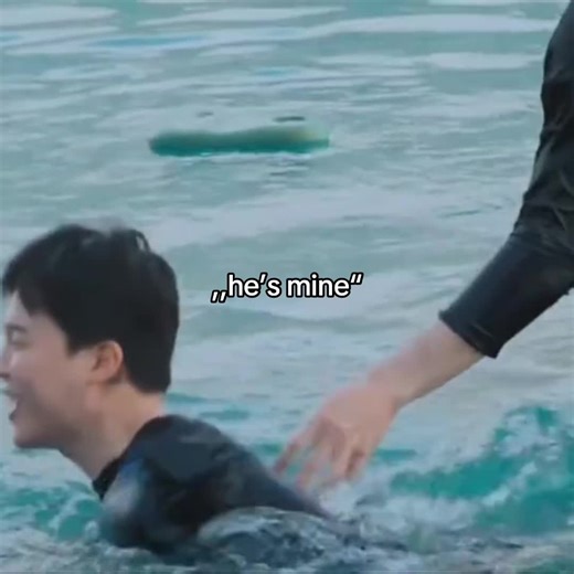 The way he pulls Jimin towards him and hugs him just shows that he belongs to him 😩 #jikook