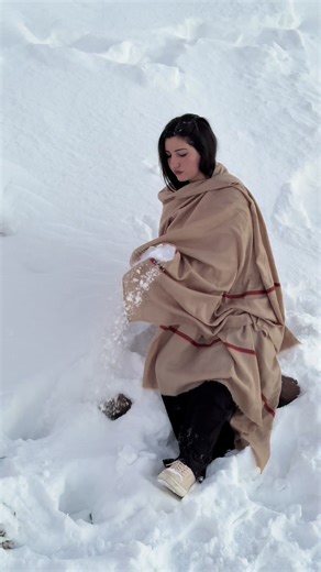 Bhot Sardii Thii: Chilling Moments in the Snow