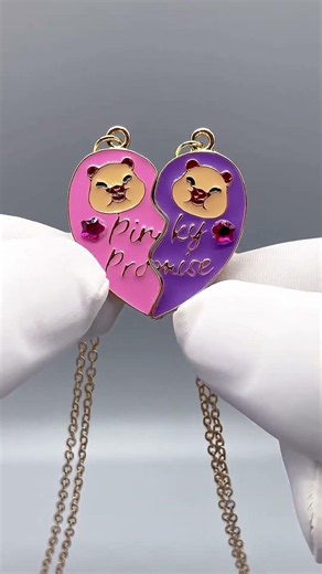 How many best friends you have? #bff #besties #necklace
