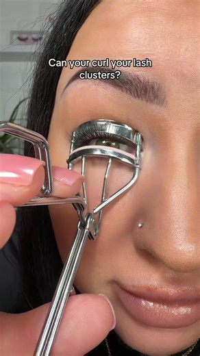Just make sure the bond is fully dry! Curling lash clusters yes or no? The most perfect clusters👌 show your lash extension results here 😘 DIY Lash clusters tutorial! Easy eyelashes for beginners! 🫶 #lashclusters #lashes #lashextensions #fyp