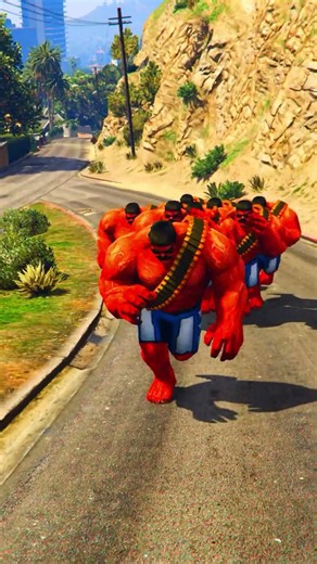 GTA -V Hulk ko thande Pani me dhakka de dia #shorts #gta #gta5 #hulk #ironman