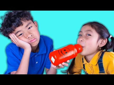 Maddie y Ben Aprenden a Beber Agua para Jugar Mejor 💧😄