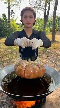 Cooking yummy deep fried pumpkin steamed recipe