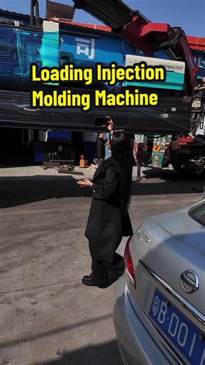 Injection Molding Machine Shipping Worldwide