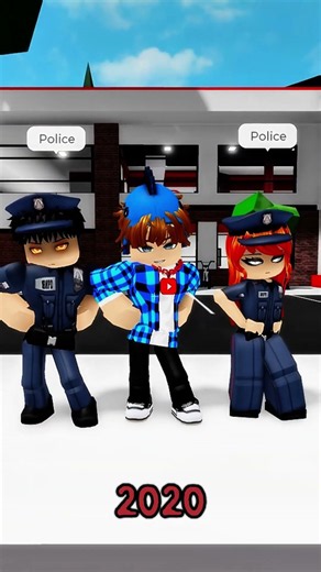 I tried to fit in the perfect world.. 😰 #roblox #robloxshorts #shorts