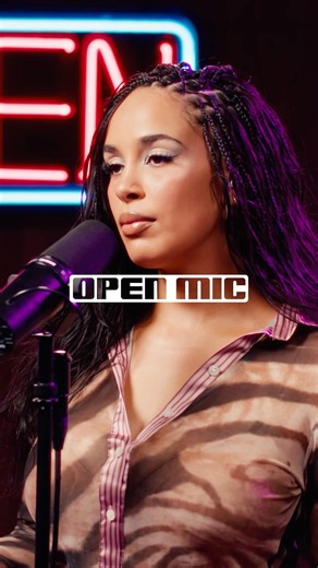 @JorjaSmith can lie to us anytime 🎶🎤🔥 #genius #jorjasmith #openmic