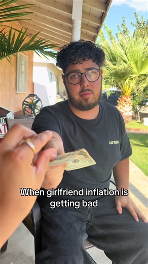 Always asking for 20 bucks✌️ #gf #couples #couple #girlfriend #boyfriend