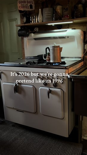 Vintage Percolator Coffee: A 1986 Nostalgia