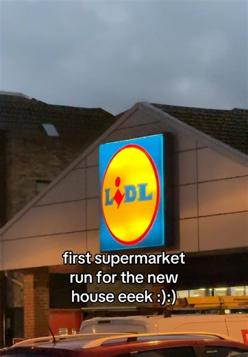 Essential Grocery Shopping for Moving Into a New Home