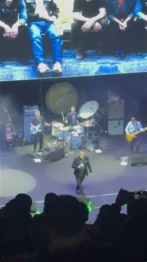 Morrissey in concert