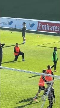 El MOMENTO EXACTO de la lesión de MBAPPÉ en el entreno a puerta abierta: SU CARA, UN POEMA