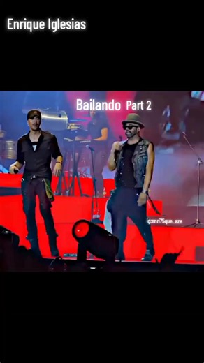 Enrique Iglesias – Bailando (Part 2) cover: live Spanish singer clip
